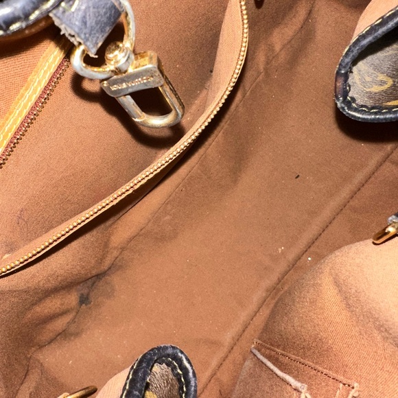 🤎 BATIGNOLLE LV Bag! 🤎 - Picture 5 of 7